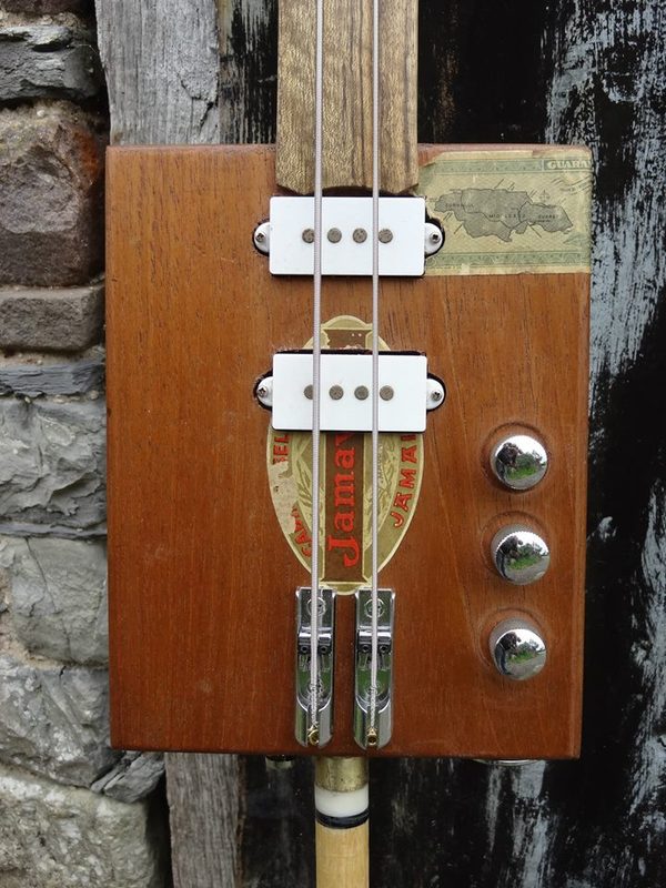  photo Shonky 2-string cigar box bass - 07_zpsngvbelca.jpg